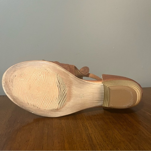 Miz Mooz Tan Leather Open Toe Leather Sandals Size wide 8.5 US/39 EUR - Picture 11 of 14